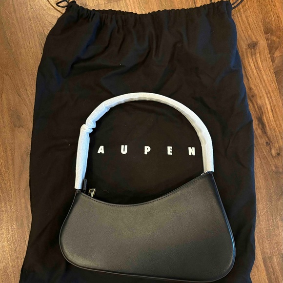 Aupen Black Purse - Picture 1 of 2